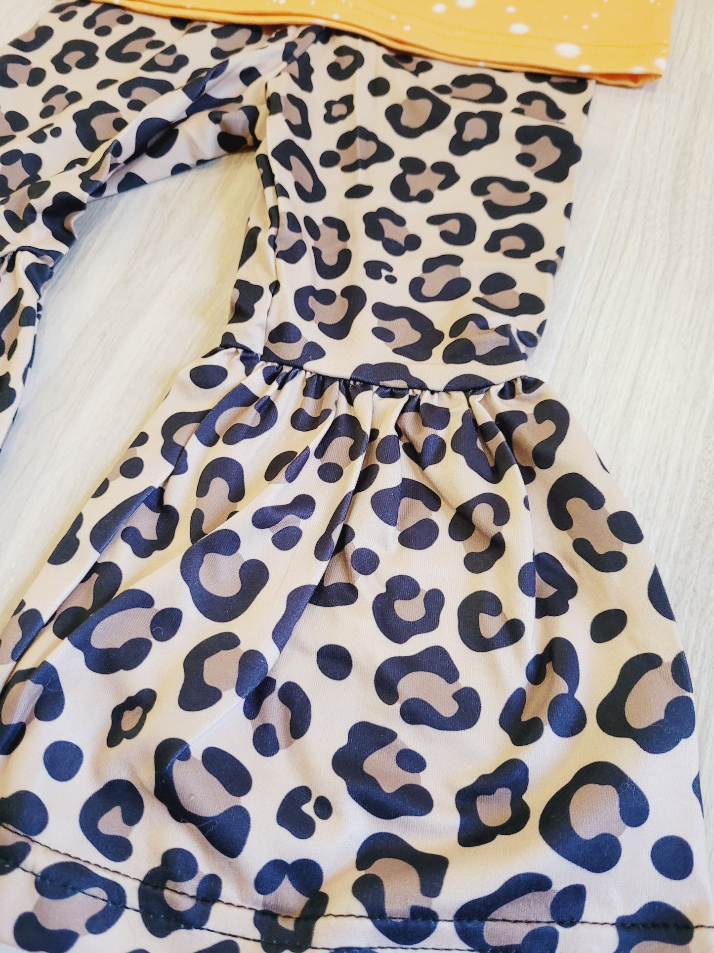 Stay Wild Western 2-Piece Leopard flare outfit
