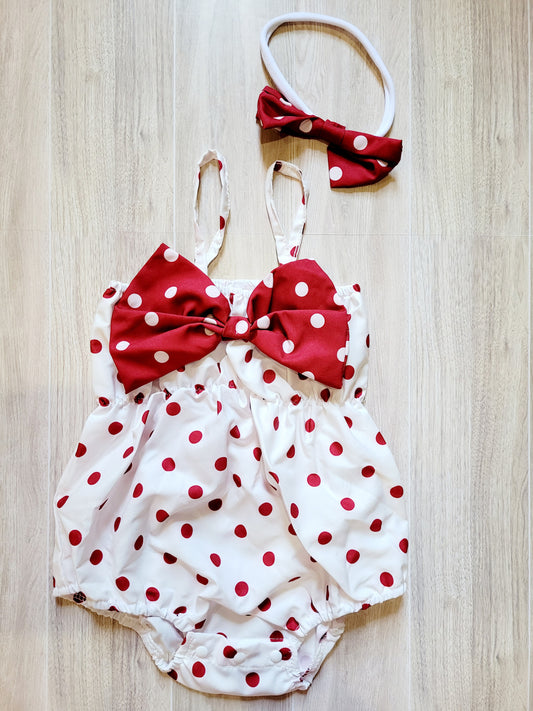 Polka Dot one-piece baby outfit w/Bow set